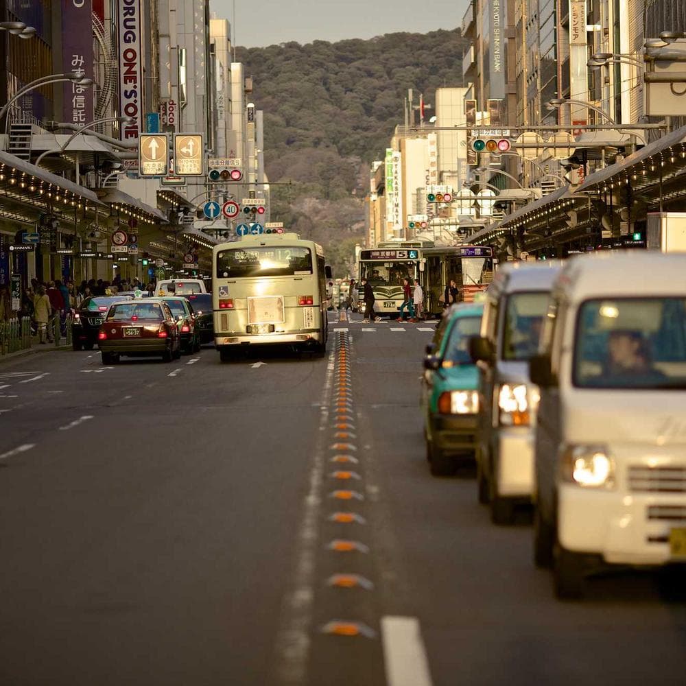 Adjustable workbench frame