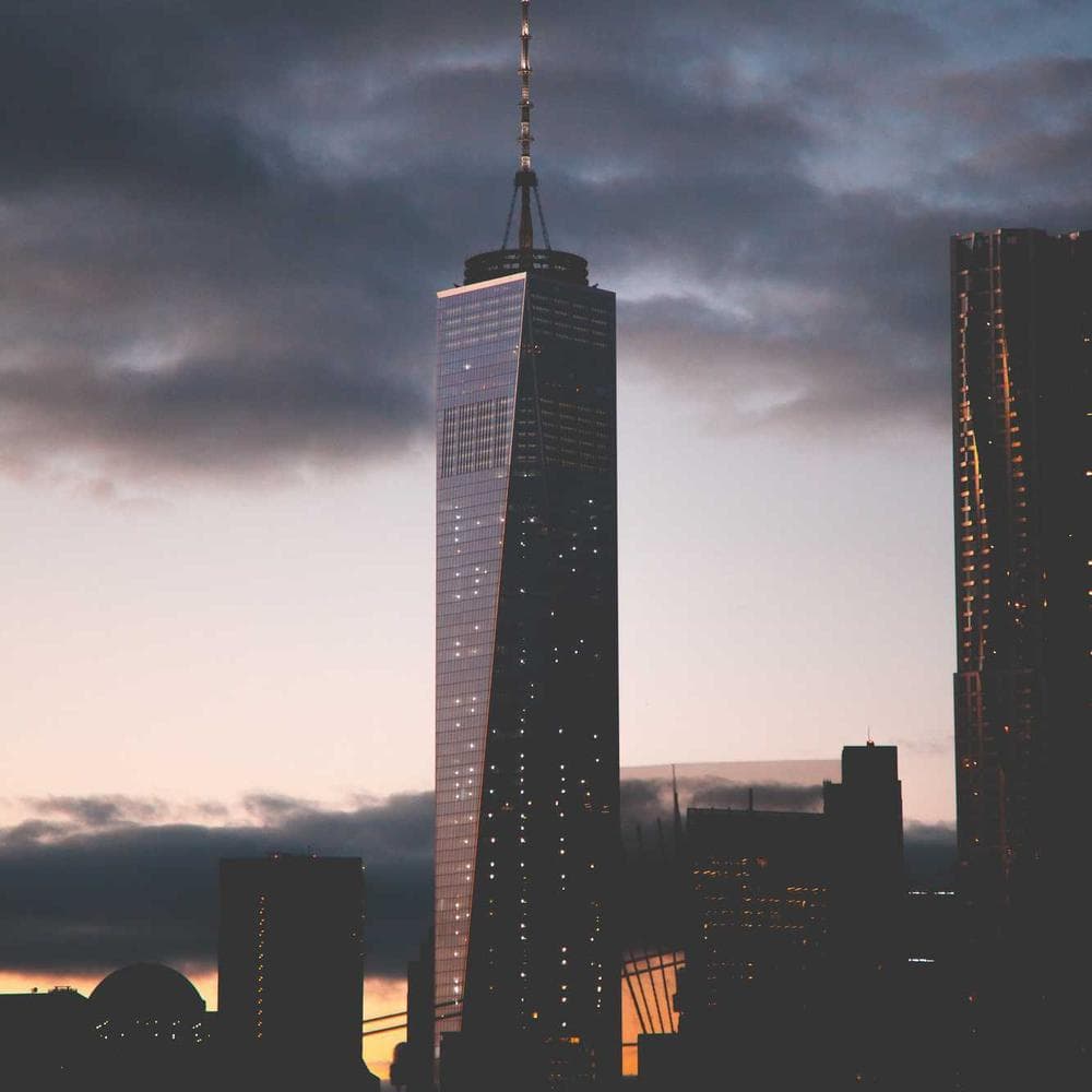 Cable management spine 1.2m